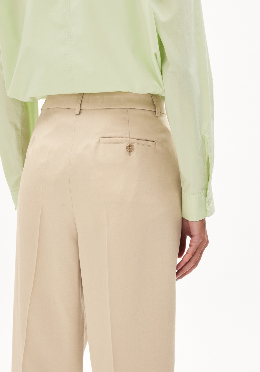 Armedangels Tencel-Hose Sandrinaa Tapered Sand Stone