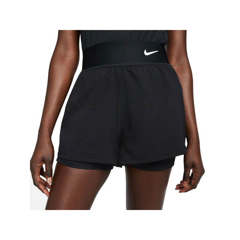 Short tennis femme Nike Court Advantage blanc ou noir