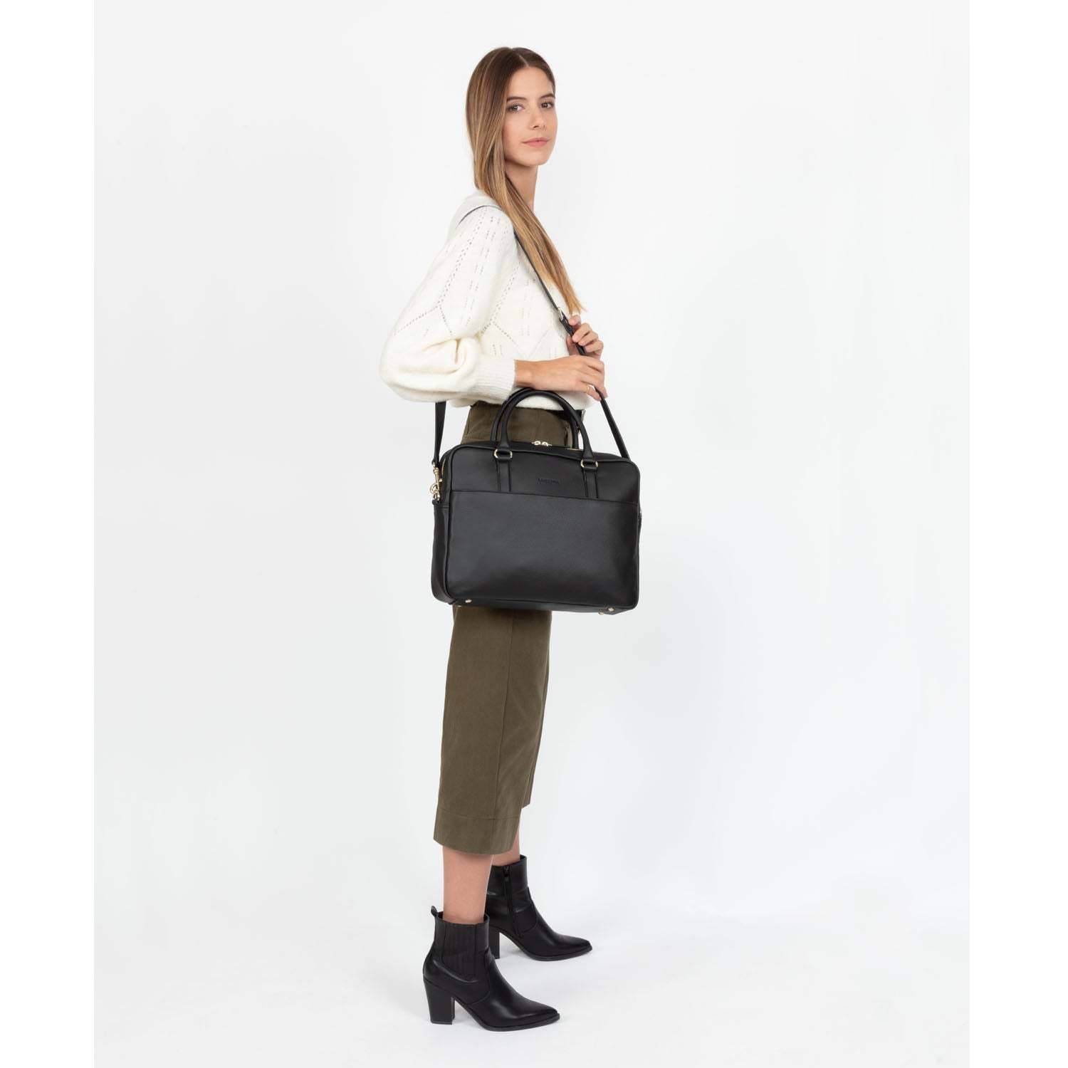 Mademoiselle Business-Porte documents