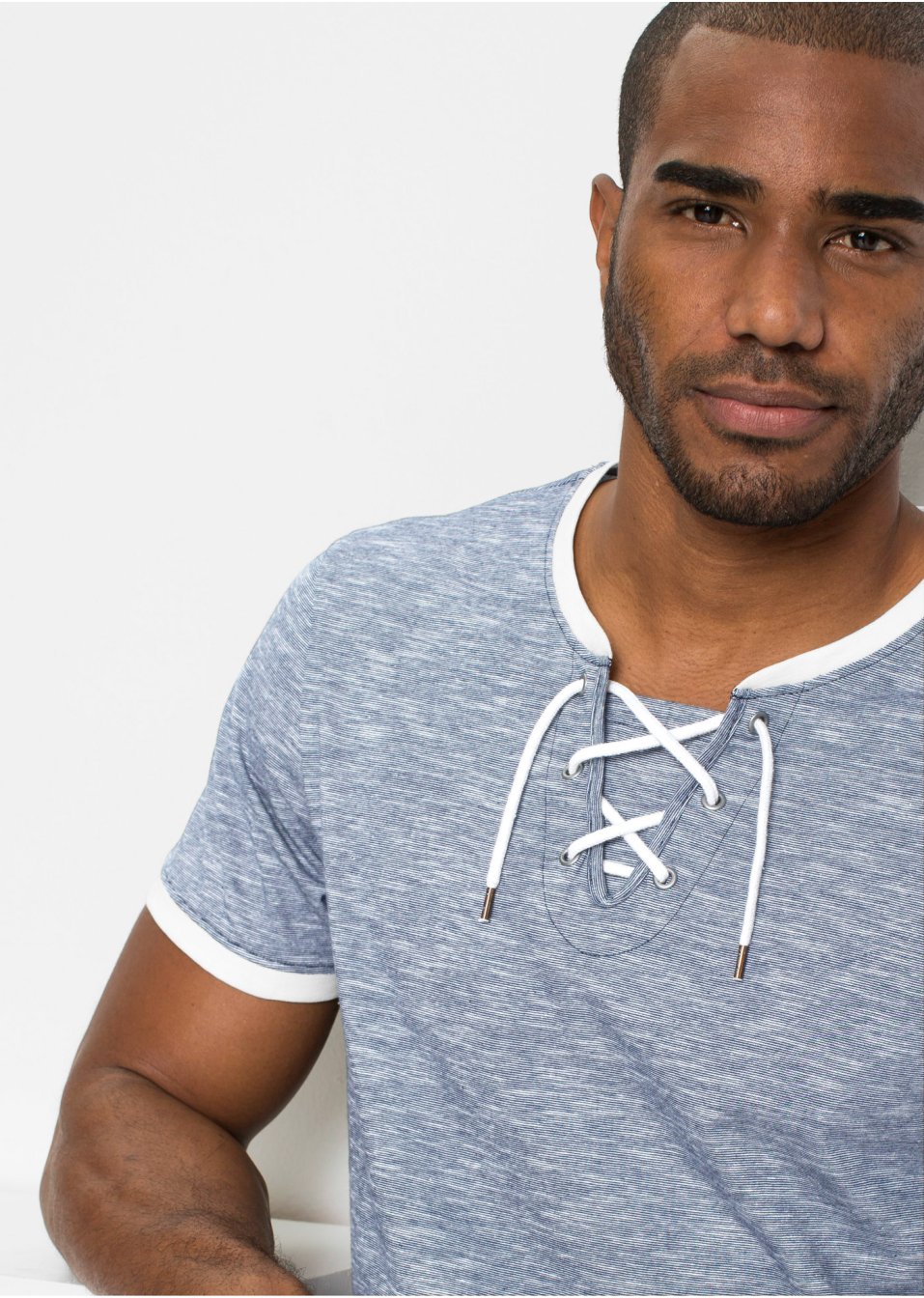T-shirt avec laçage