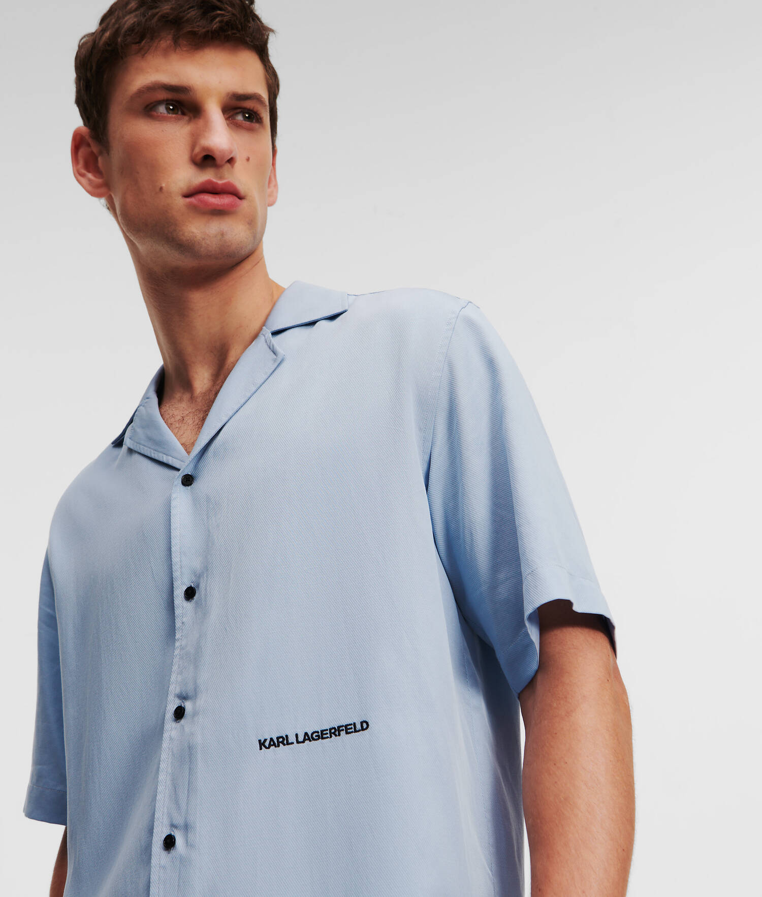 CHEMISE À MANCHES COURTES AVEC LOGO KARL