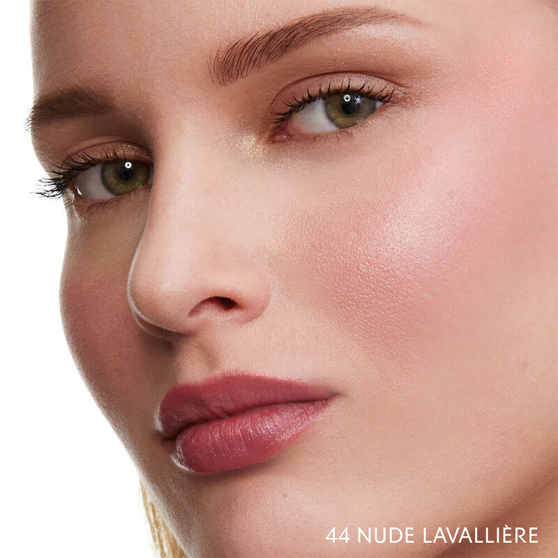Make Me Blush Bold Blurring Blush  FLOUTANT, MODULABLE, COULEUR TRANSPARENTE À ULTRA-AUDACIEUSE. - 44_NUDE_LAVALLIERE
