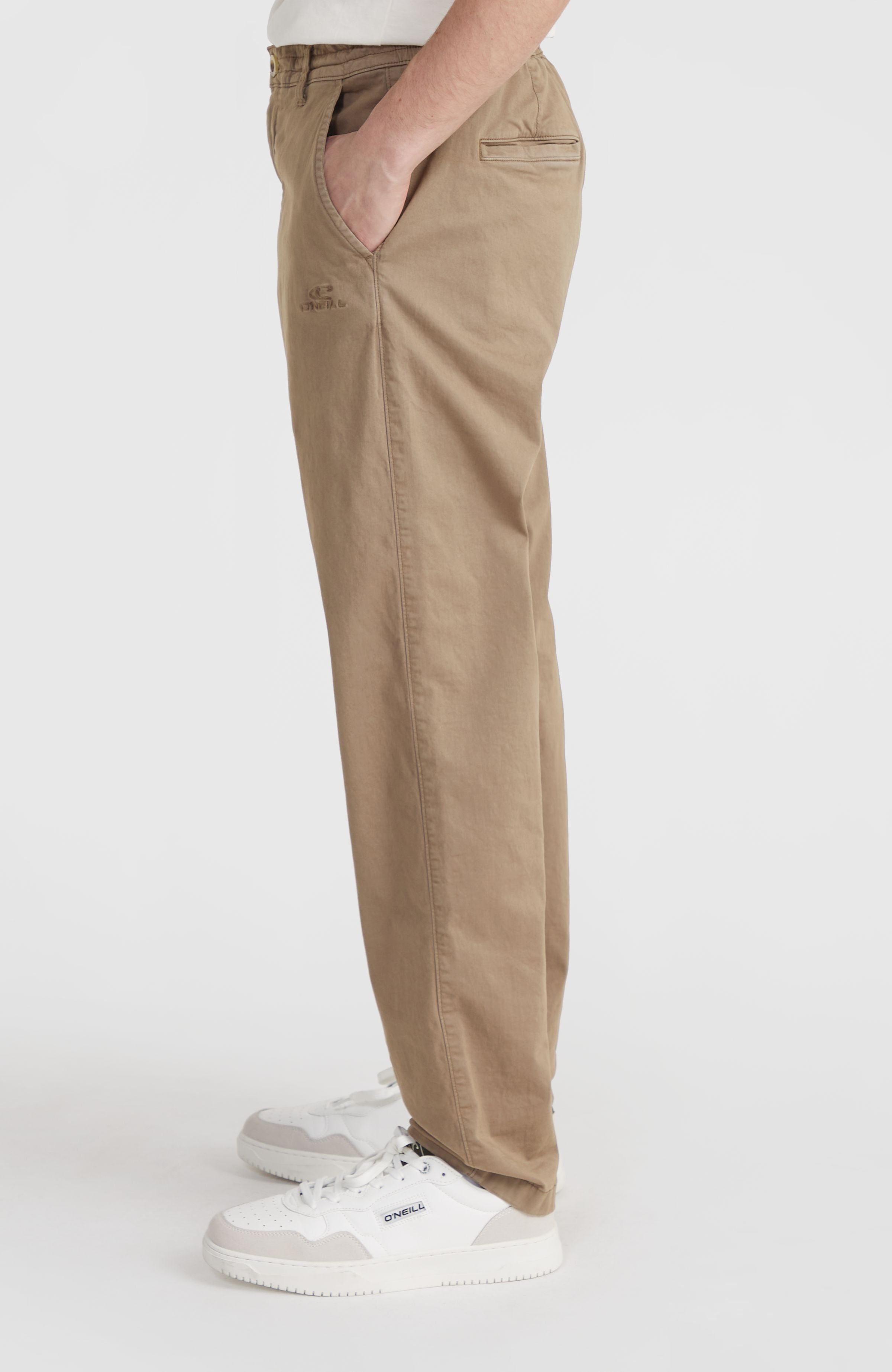 Essentials chinobroek