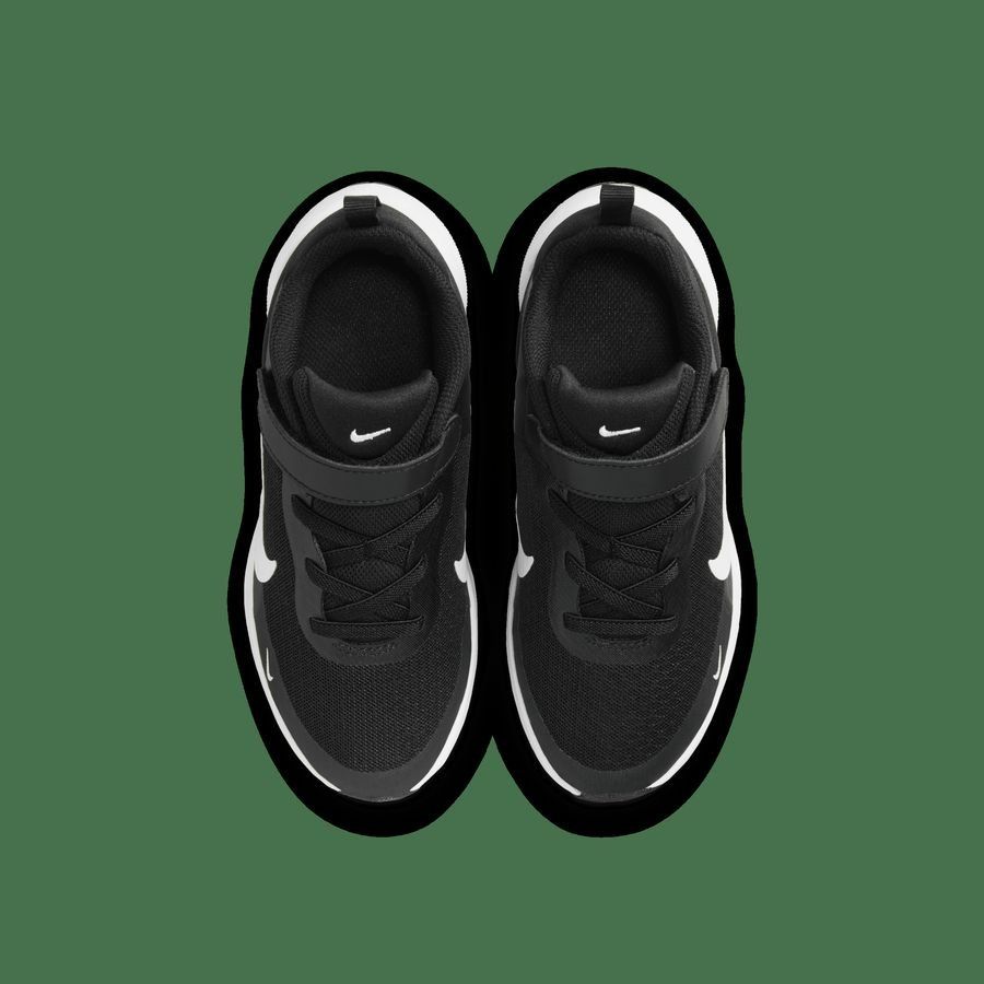 Nike Revolution 7 Little Kids' Shoe BLACK/WHITE-WHITE
