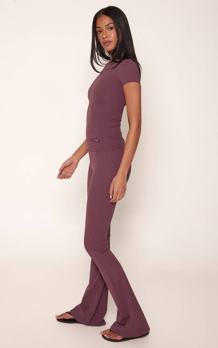 Eggplant Pantalon Taille Haute Sculptant À Rabat Collection Core