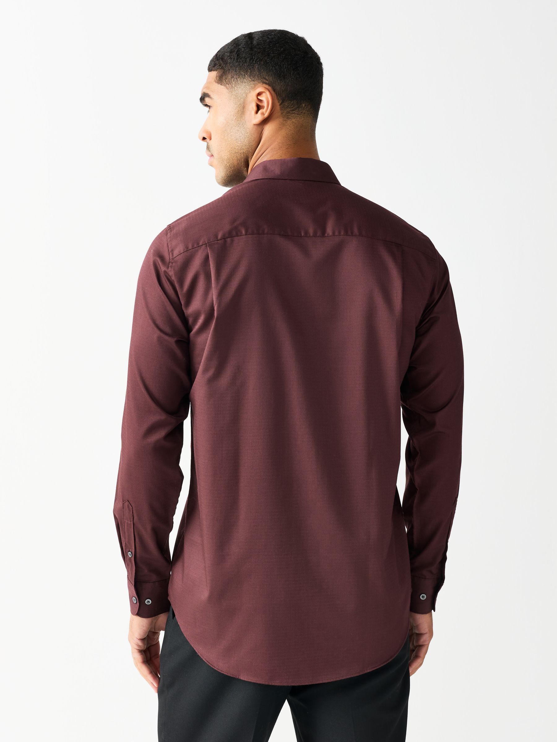 Bordeauxrood - Normale Pasvorm - Onderhoudsvriendelijk, getextureerd, slim fit overhemd met enkele manchet