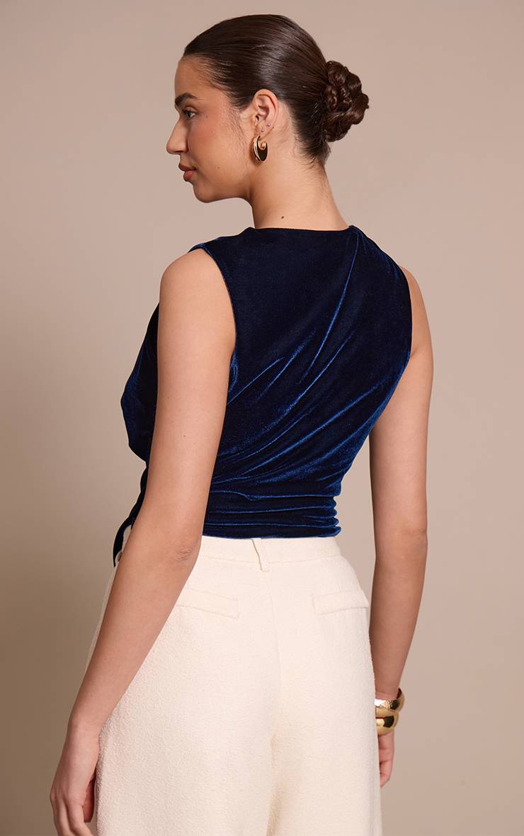 Bleu Marine Haut Col Bénitier Avec Détails En Velours