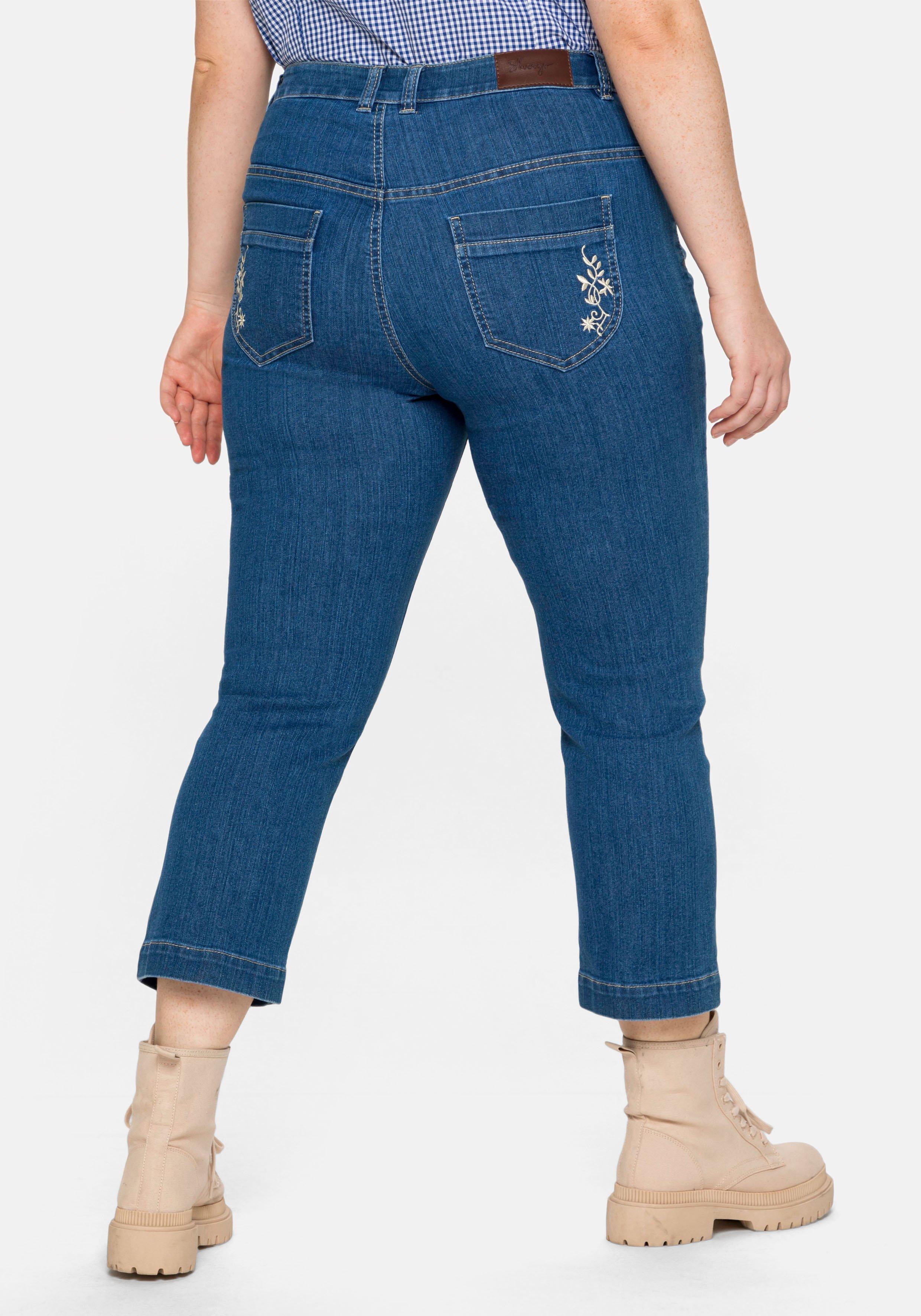 Trachtenjeans in 7/8-Länge, mit Latz und Stickerei