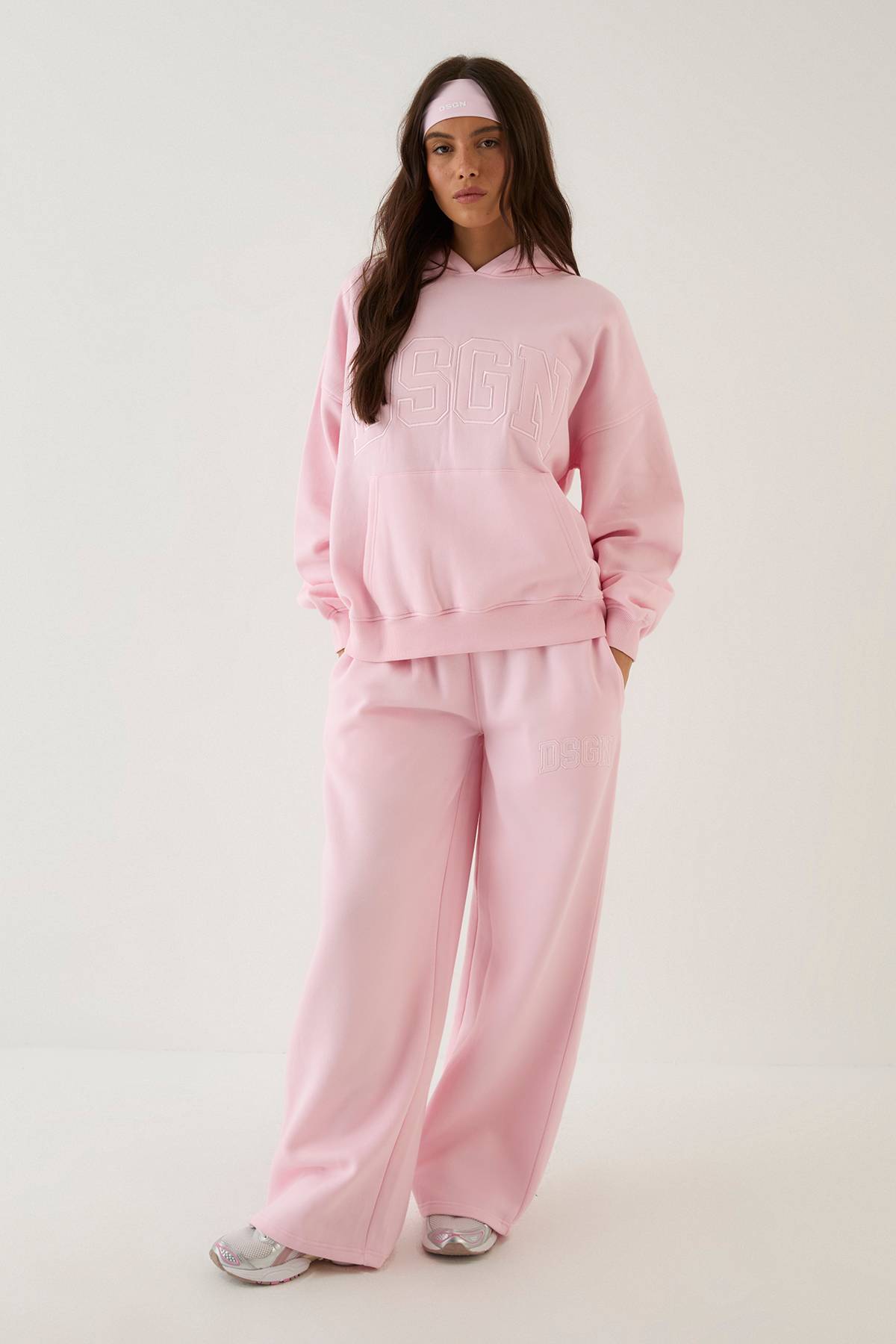 Jogger Droit À Appliqué Collégial Dsgn Studio