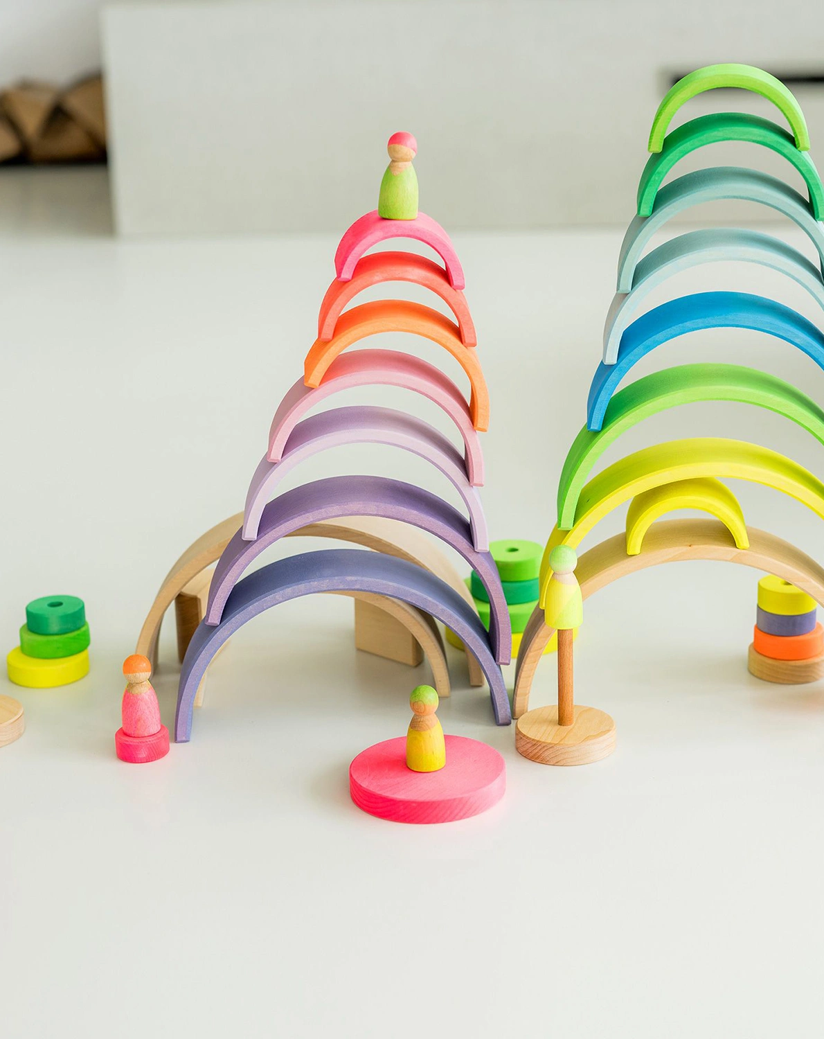 Holz-Regenbogen NEON 10-teilig in pink