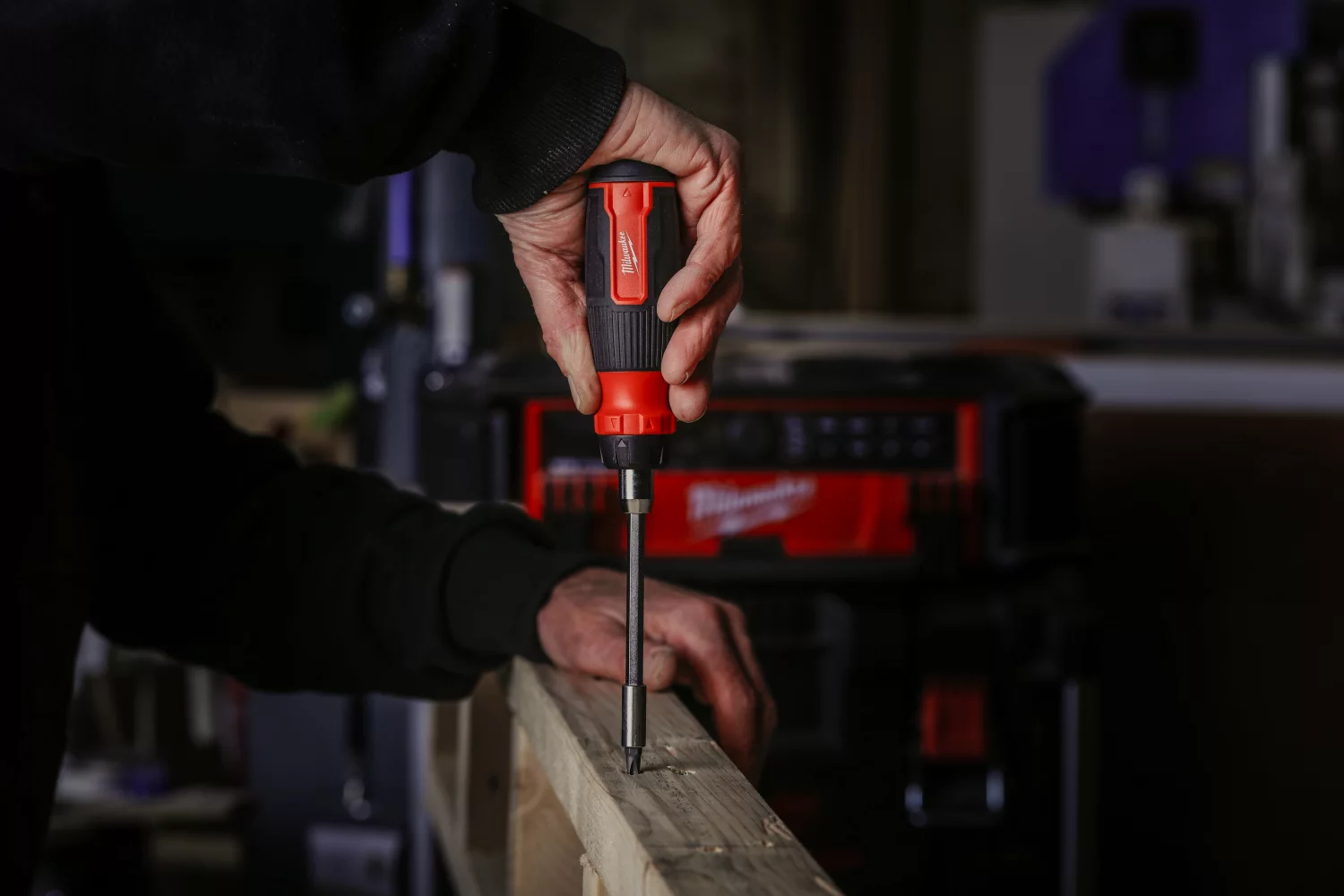 Milwaukee 4932480583 - 27 in 1 ratelend multi-bit schroevendraaier
