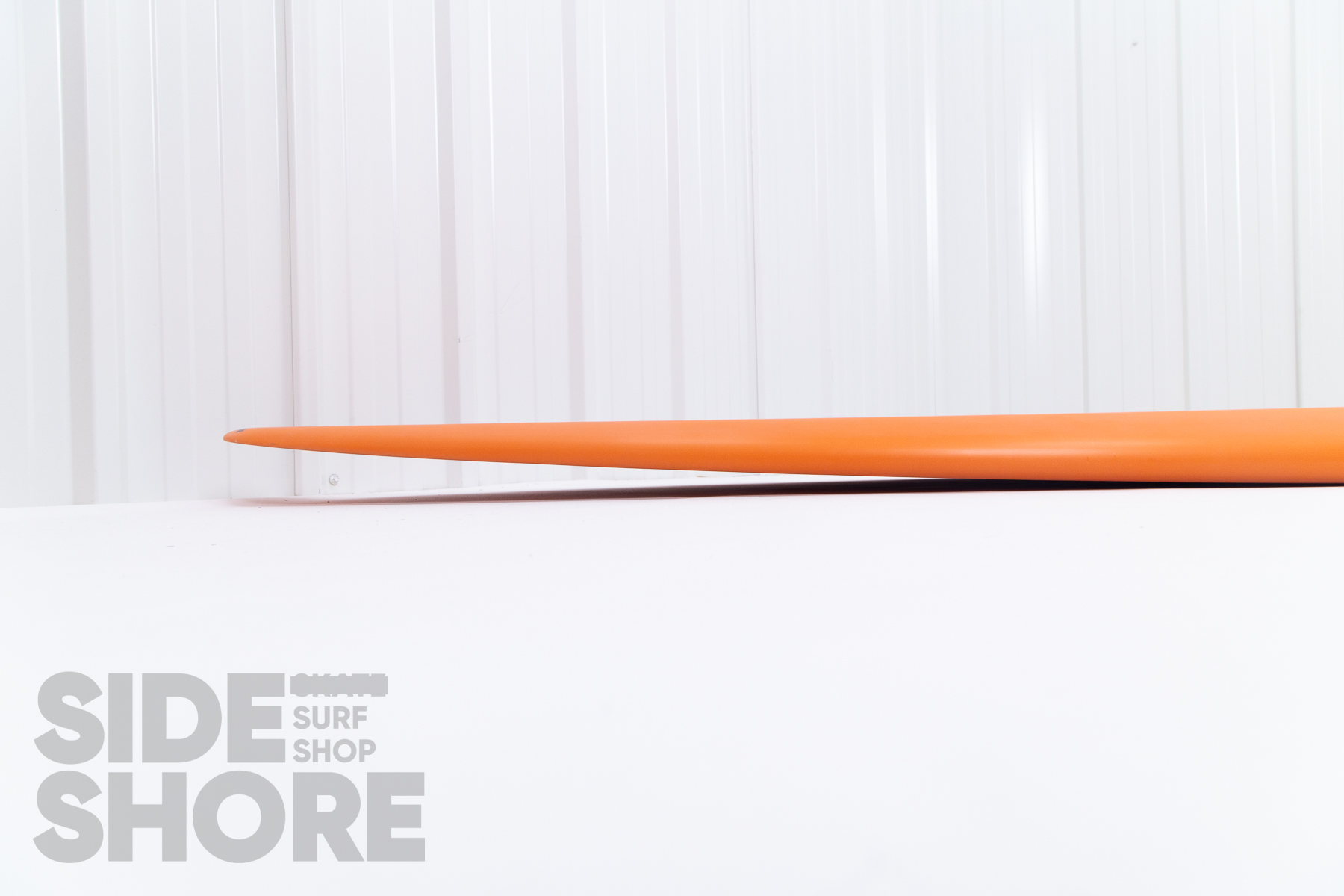 Pukas Lorentz - Gun - Twiggy Baker - 10' x 20.50