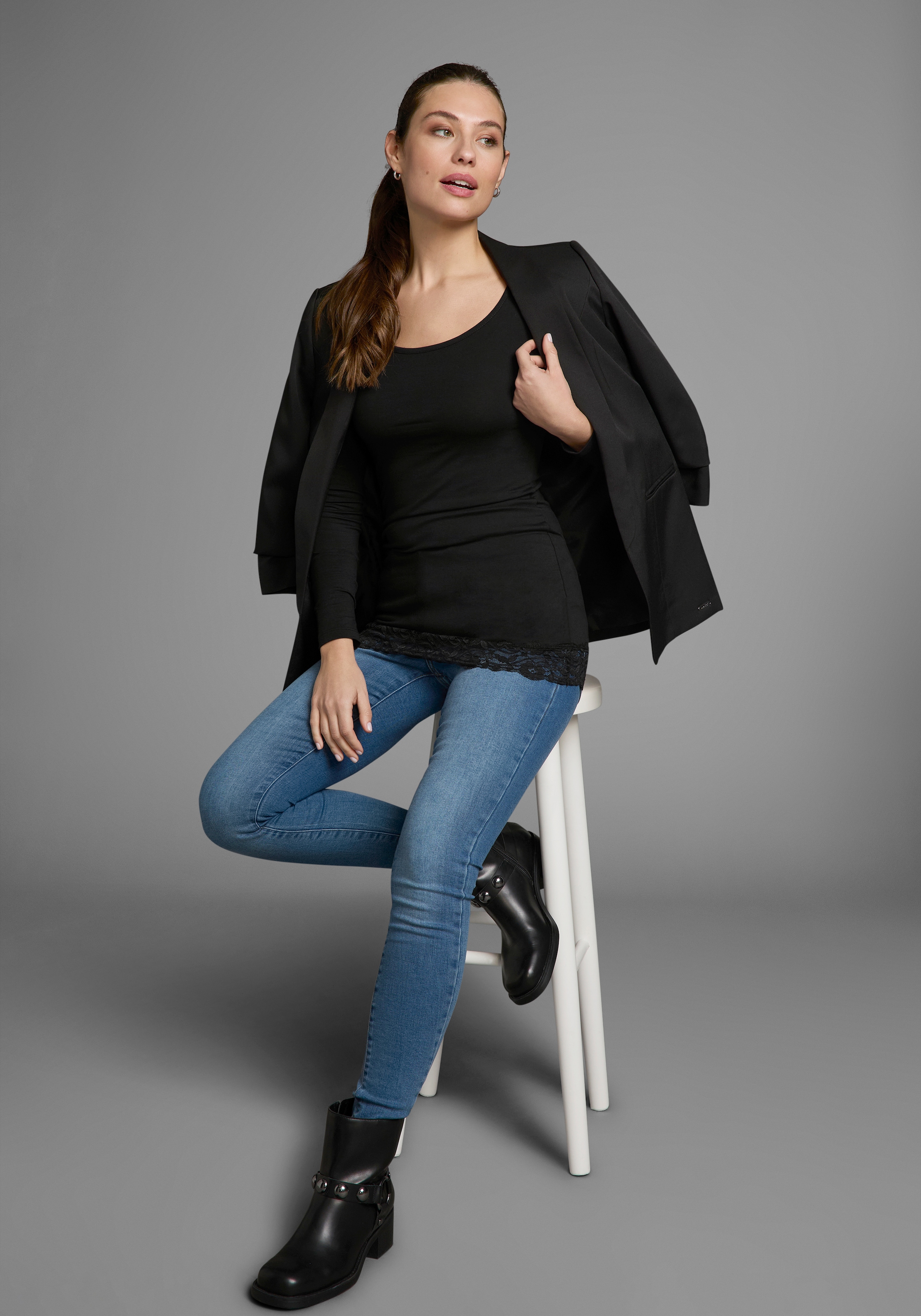 AJC Longshirt , Langarm,  figurbetonter Schnitt,  unifarben,  Rundhalsausschnitt
