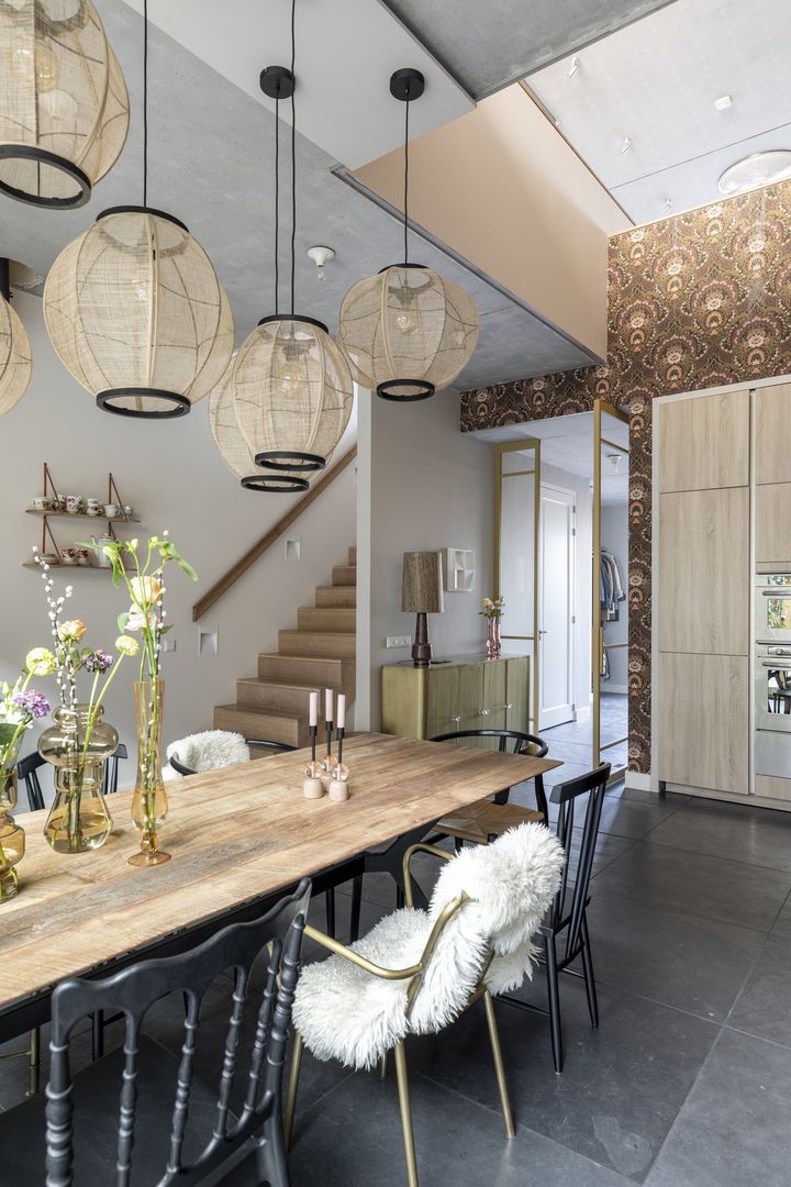 DTP Home Metropole  Eettafel