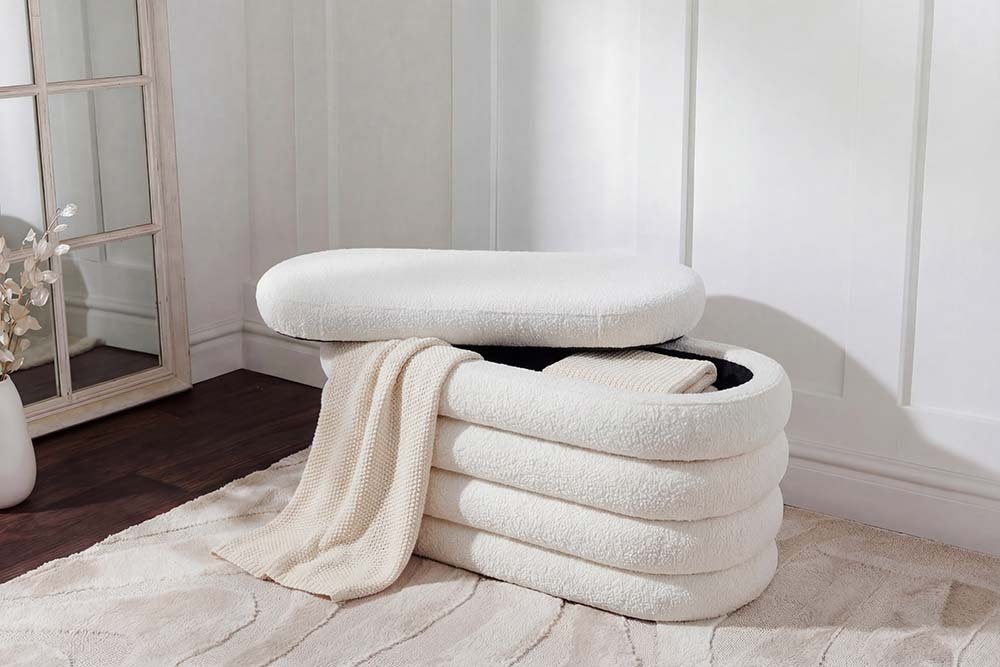 Extravagante Polsterbank VOGUE 85cm weiß Bouclè Sitzbank mit Stauraum
