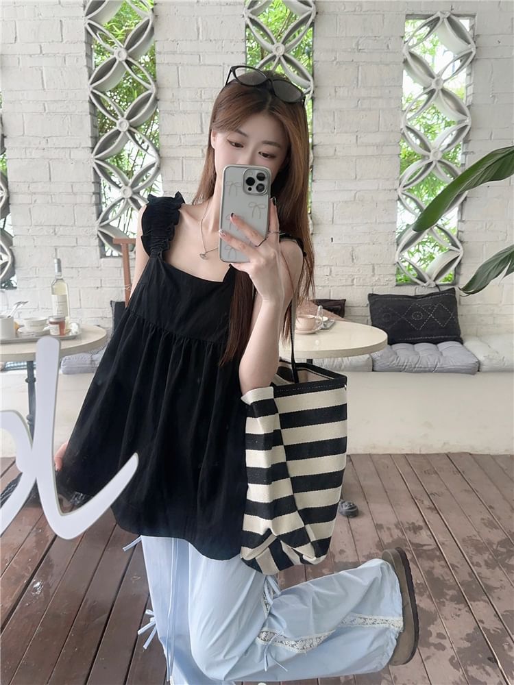 Trendycas - Top met vierkante hals en effen camisole / Broek met wijde pijpen en kanten rand, middelhoge taille en strik