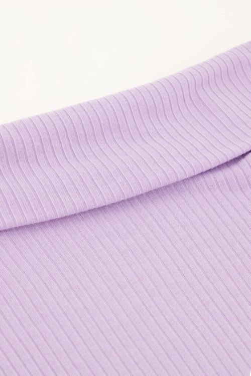Lila off-shoulder top met rib structuur