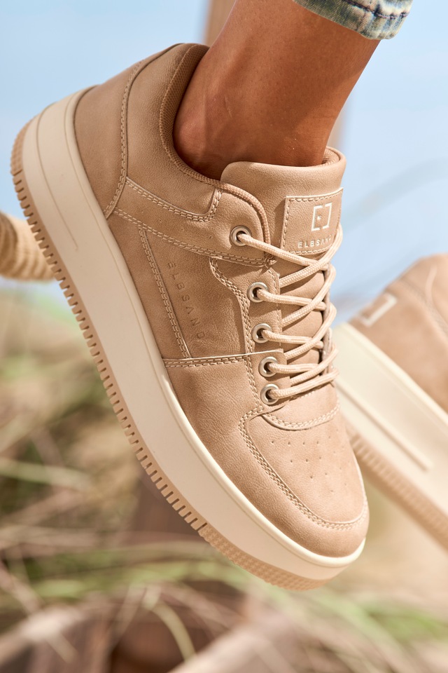 Elbsand Sneaker »Schnürschuh, Freizeitschuh, Halbschuh, Schnürhalbschuh, Turnschuh«  mit modischer Plateausohle