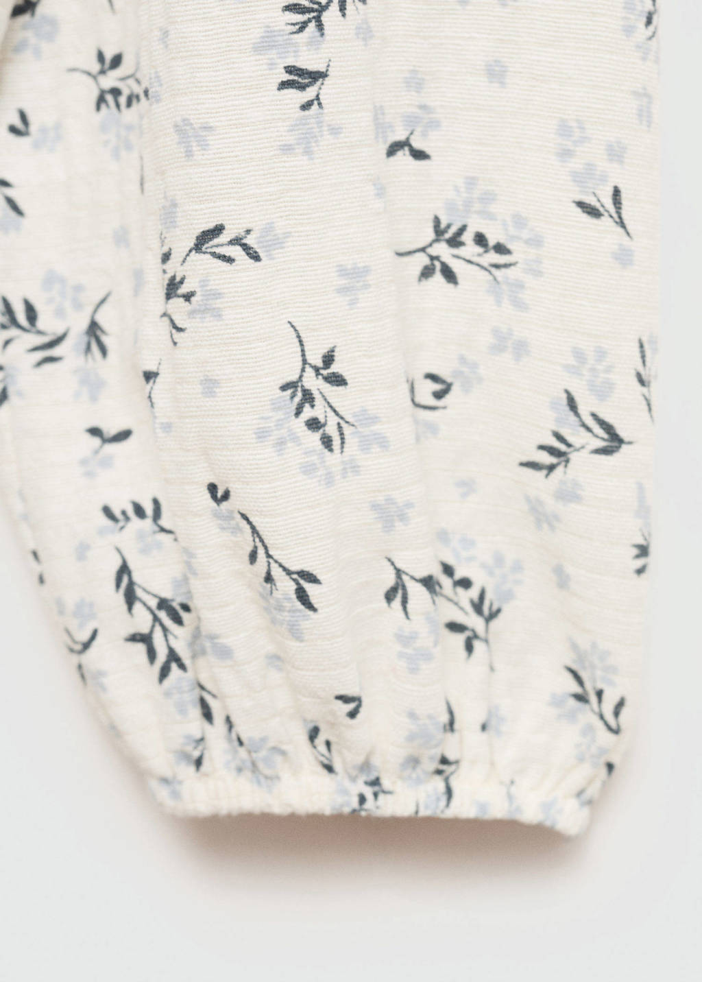 Mango Kids gebloemde blouse offwhite/blauw
