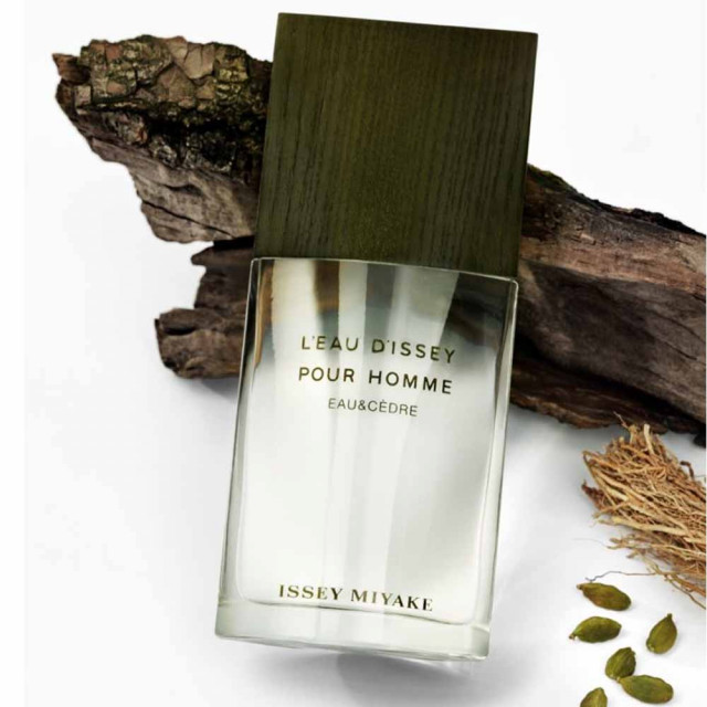 L'Eau D'Issey Pour Homme Eau & Cèdre Eau de Toilette Intense ISSEY MIYAKE