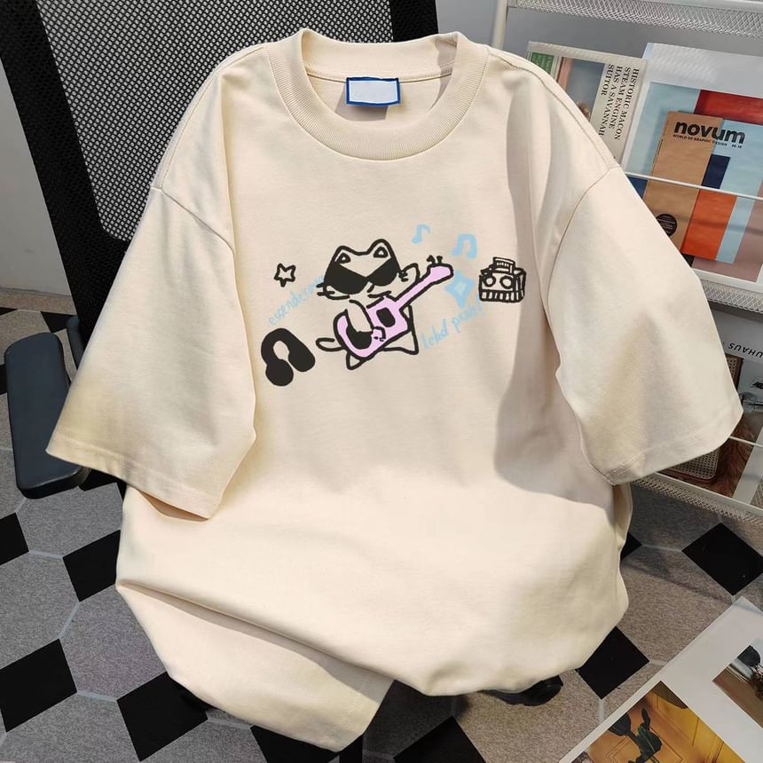 Bolgivy - Oversized T-shirt met korte mouwen en kattengitaarprint