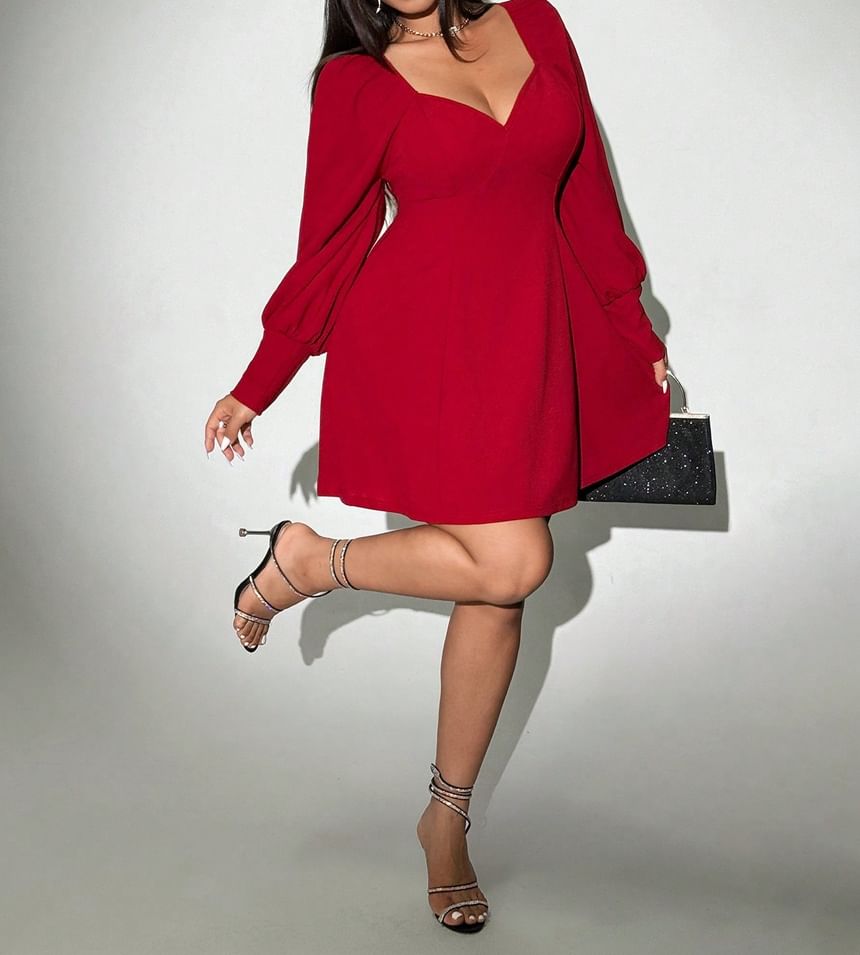 uliaque - Plus Size Lange Mouw V-hals Effen Mini A-lijn Jurk