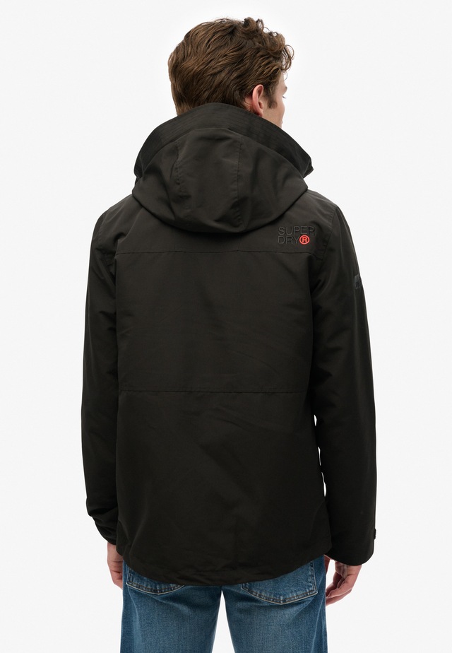 Superdry Outdoorjacke »HOOD ULTIMATE EMB WINDBREAKER« mit Kapuze