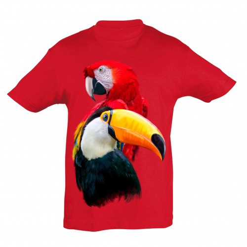 Camiseta infantil Ralf Nature com estampa de papagaio e tucano, vermelha.