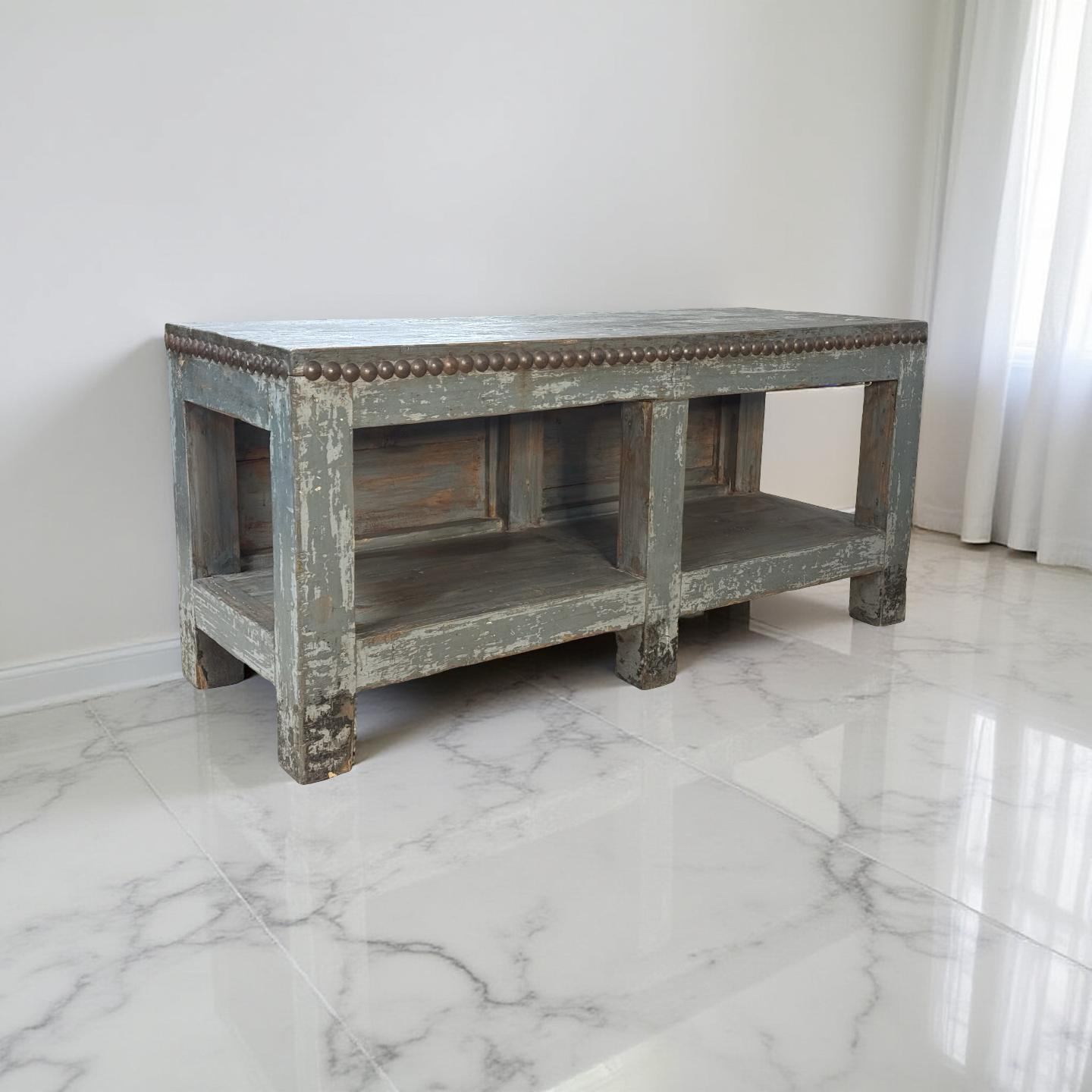 Dressoir grijs met authentieke nagelrand