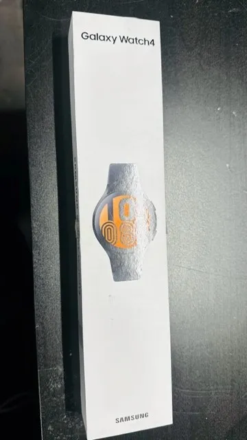 [OUTLET] - Samsung® | Galaxy Watch4 44mm LTE - Black
