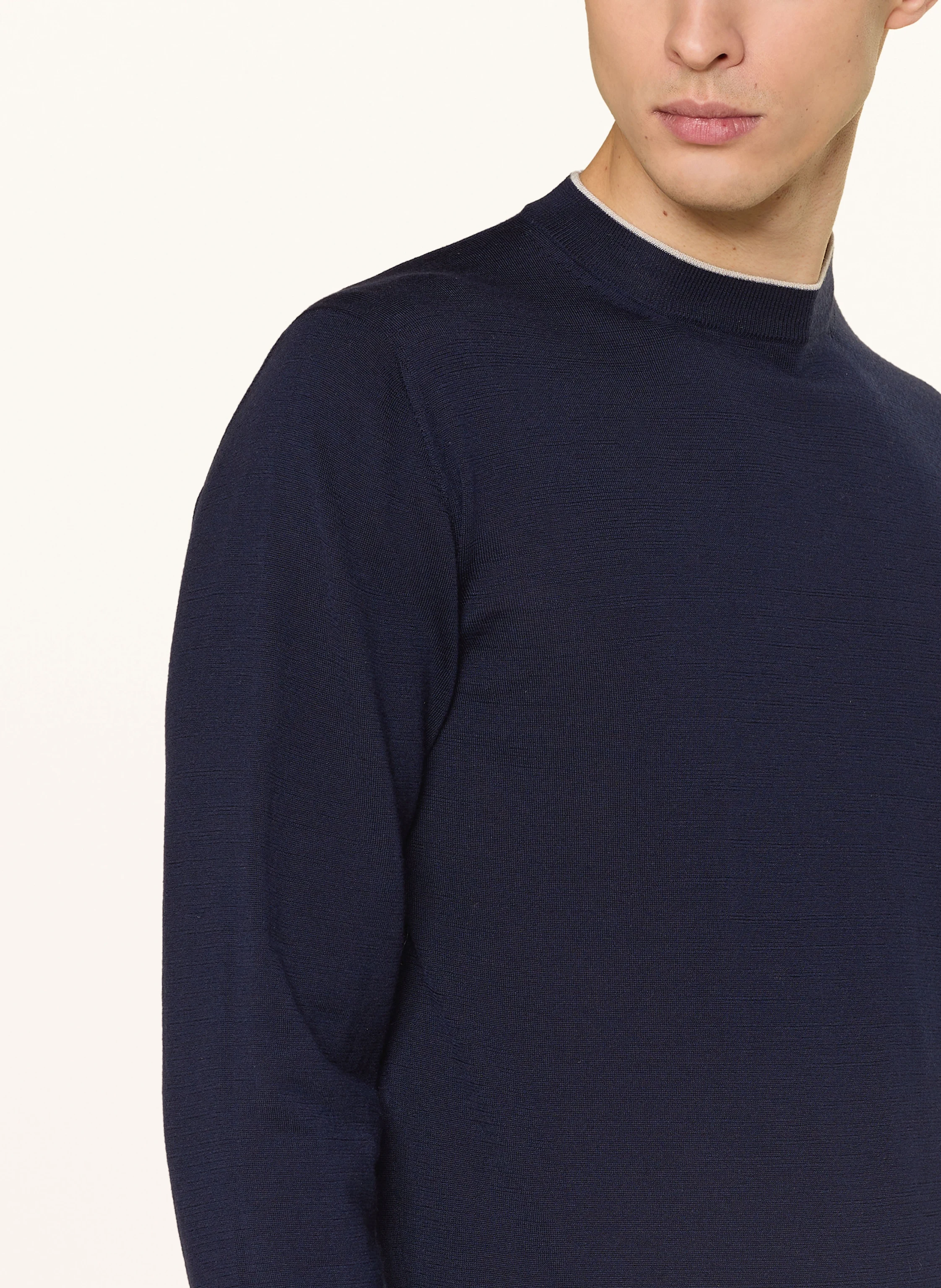 eleventy Pullover mit Seide