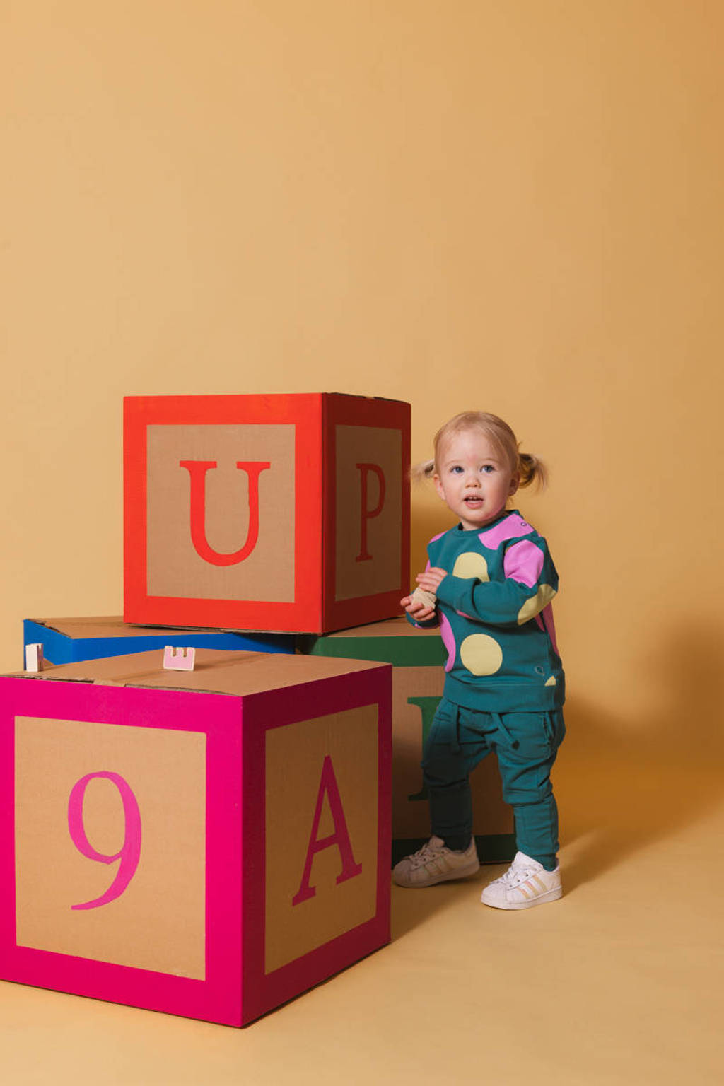 Quapi sweater MALOU met stippen petrol/geel/roze
