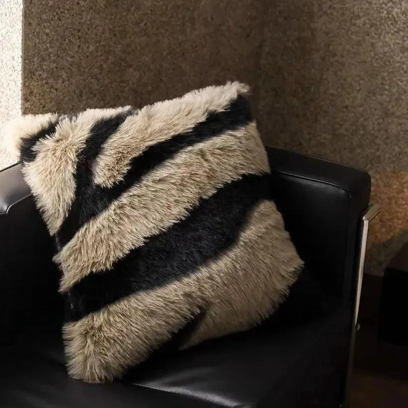 High-end Imitation Fox Fur Throw Pillow | Nordic Warm Comfortable Cushions with pilling