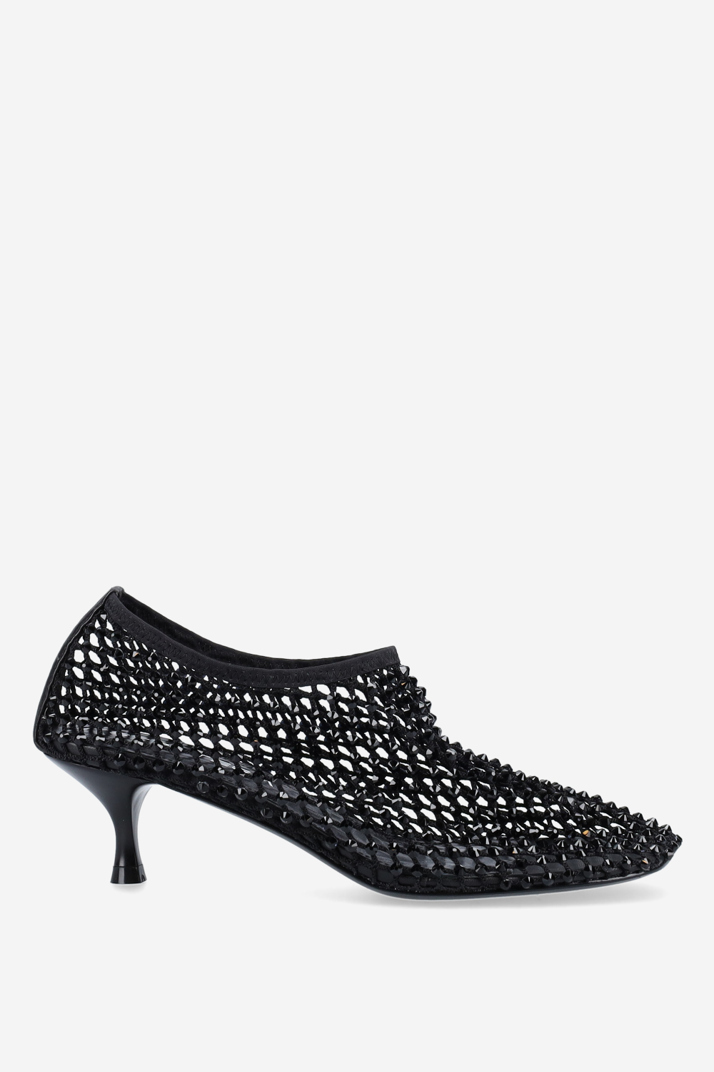 Embellished heeled pumps
