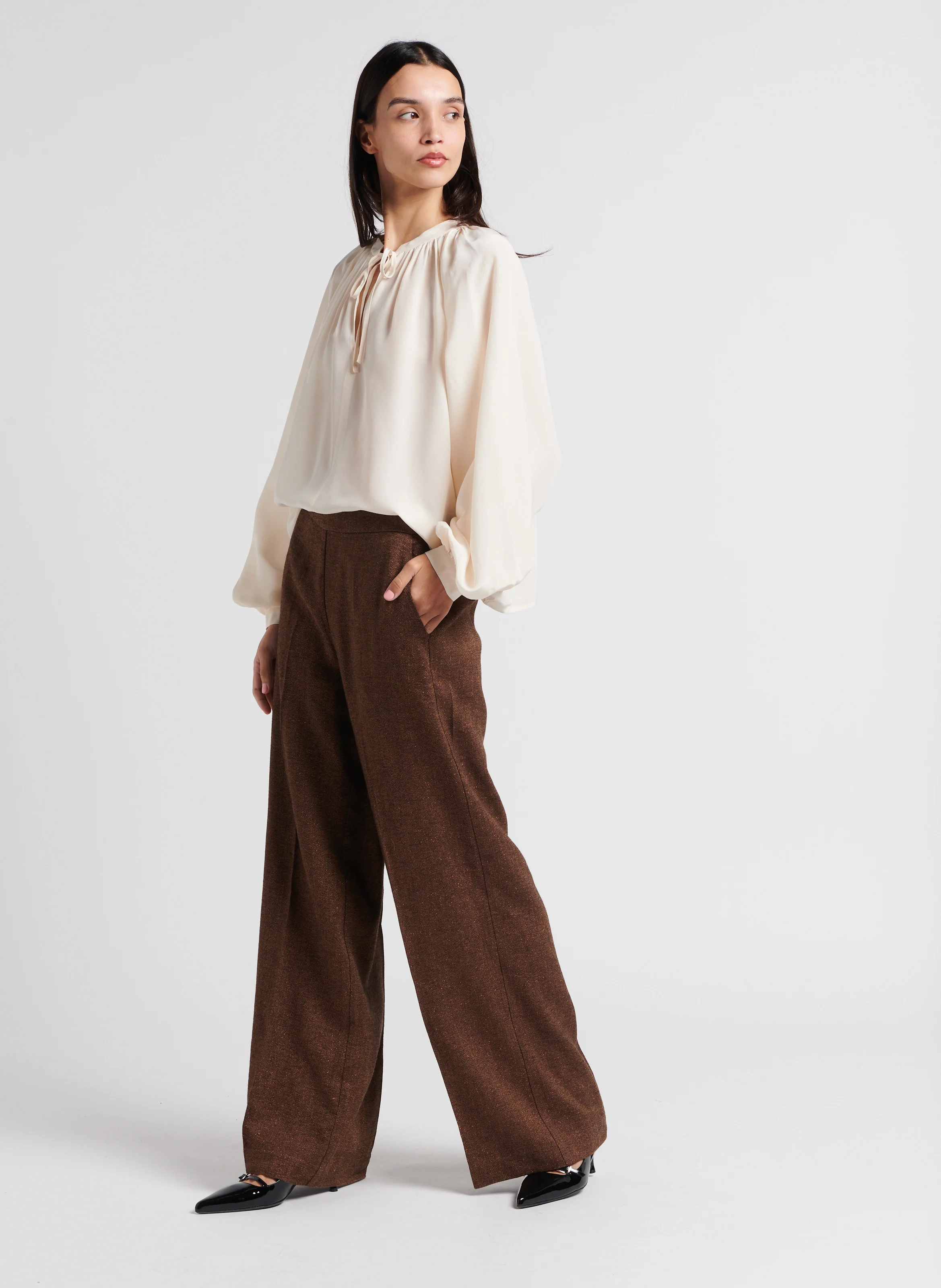 PUEBLO - Pantalon évasé taille haute | Marron