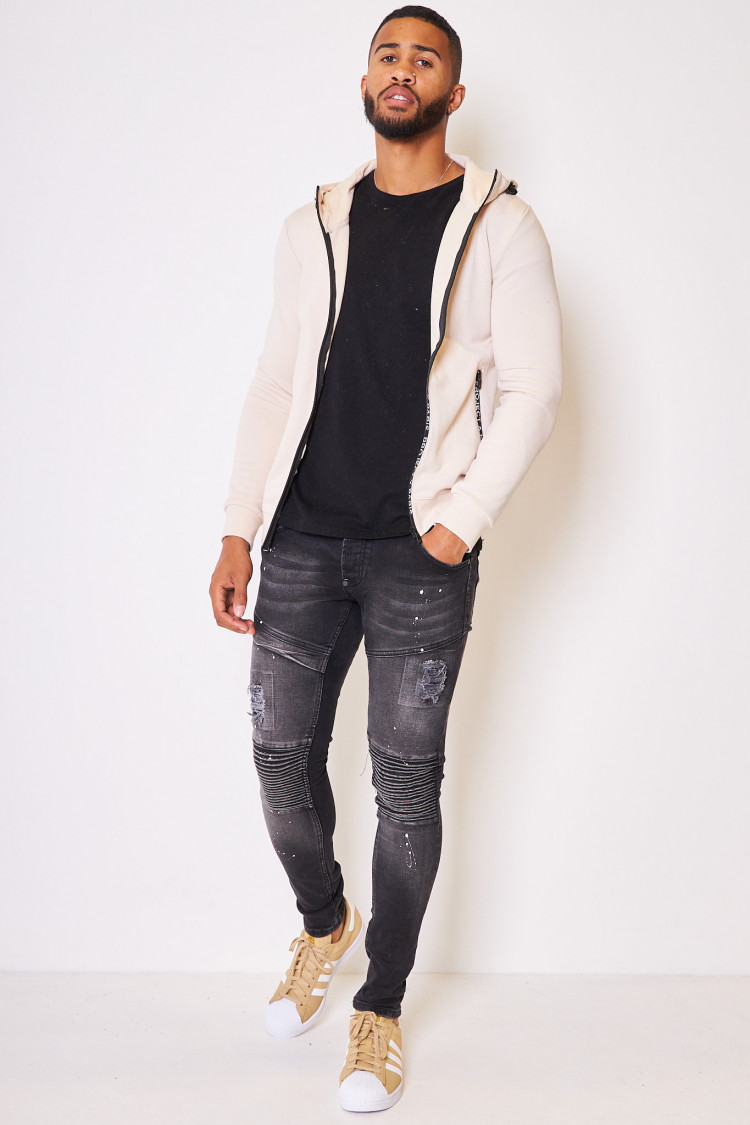 Sweat à capuche beige illustré