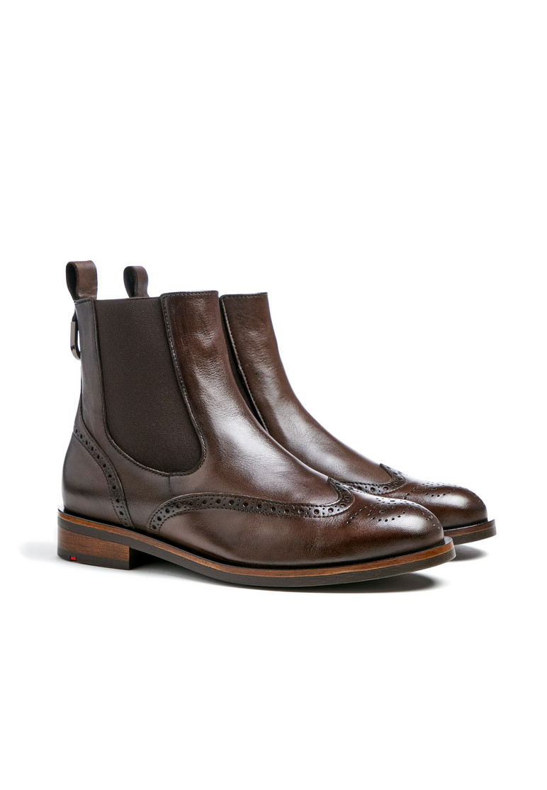 STIEFELETTE Braun