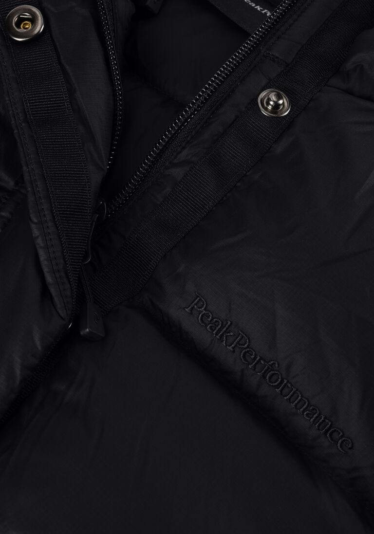 PEAK PERFORMANCE zwarte peak performance gewatteerde jas w frost down coat