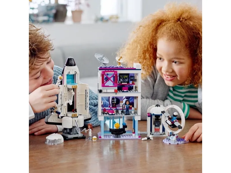 LEGO Friends 41713 Olivias rumakademi