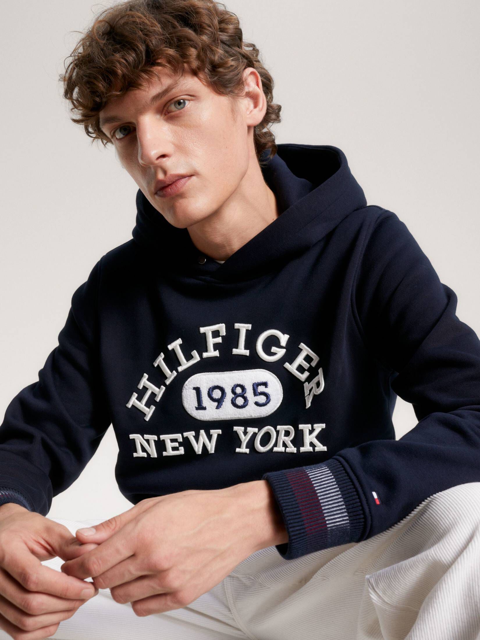 Tommy Hilfiger| Herren Hoodie MONOTYPE COLLEGIATE