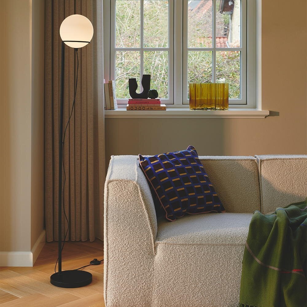 Wilson vloerlamp in zwart-wit G9