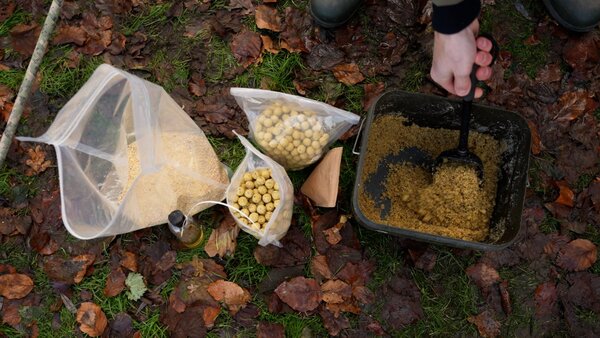 Pack d'Appâts Tactic Carp Instant Maggot Pack
