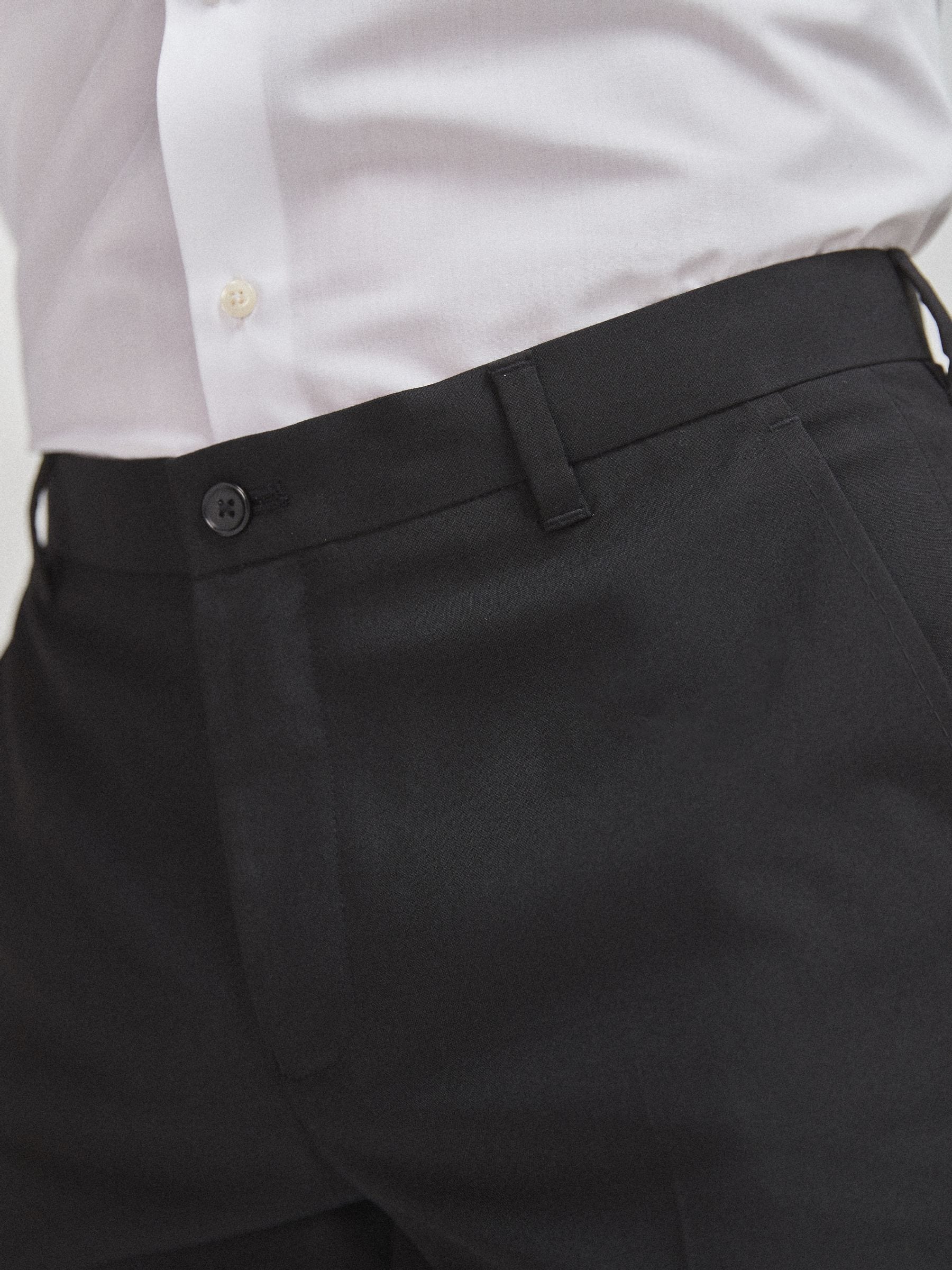 Zwart - Taps toelopende slim-fit - Chique stretchy broek
