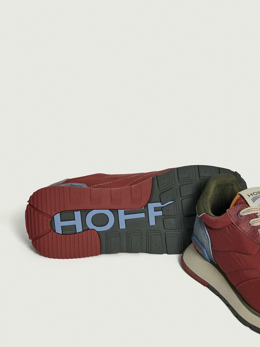 HOFF<br>Tênis de Atletismo