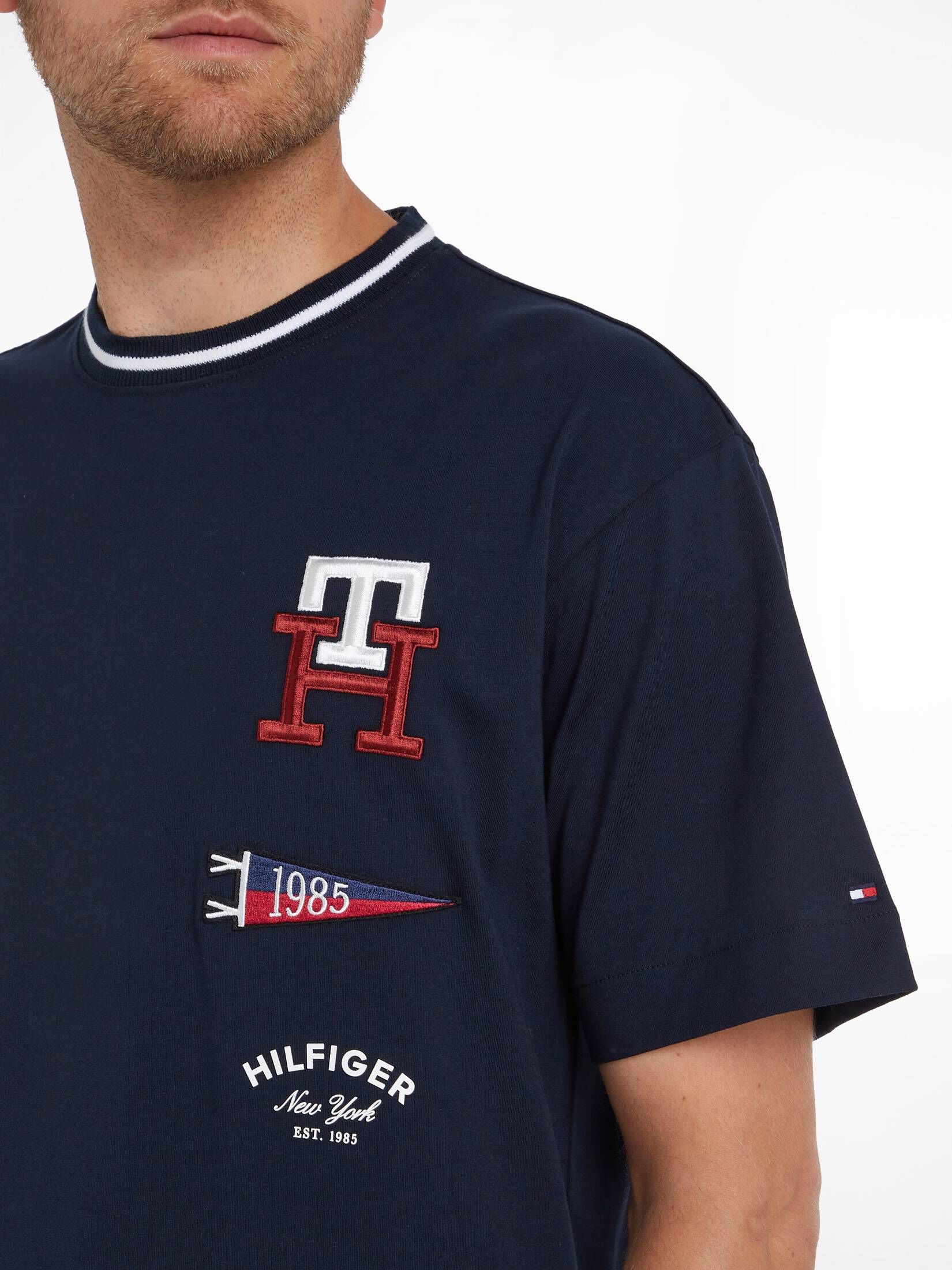 Tommy Hilfiger| Herren T-Shirt MULTI BADGE ICON TEE