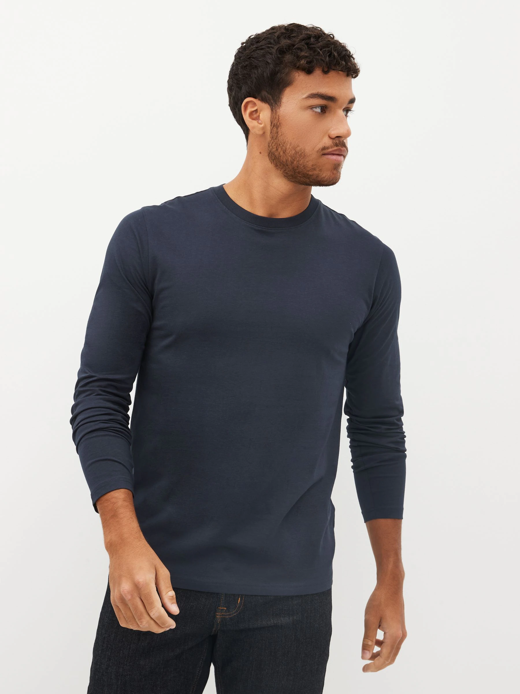 Zwart/wit/marineblauw/groen/bordeauxrood - Normale Pasvorm - verpakking van 5 regular-fit T-shirts met lange mouwen van 100% katoen