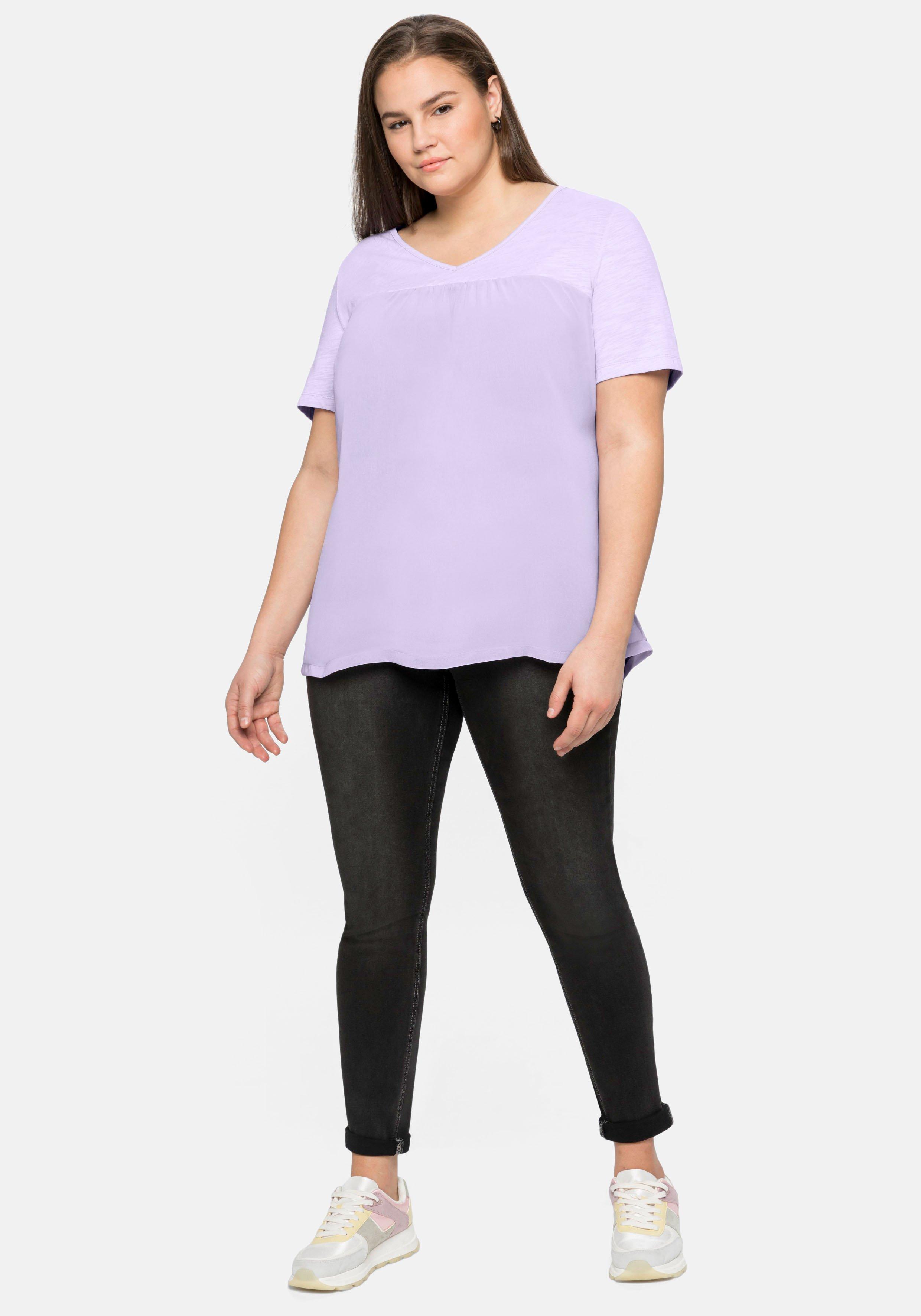 Shirt im Materialmix, in A-Linie