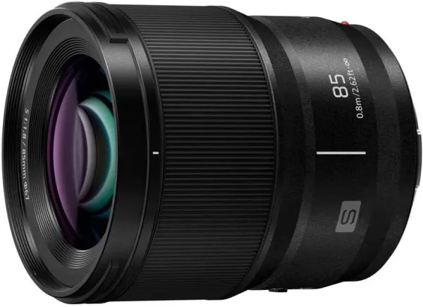 Panasonic Lumix S S-S85E - Telefoto objektiv - 85 mm - f/1.8 - L-Mount - for Leica SL2, SL2-S; Leica CL; Panasonic Lumix DC-BS1H, S1, S1R, S1H, S5, S5M2, S5M2X; Sigma fp, fp L