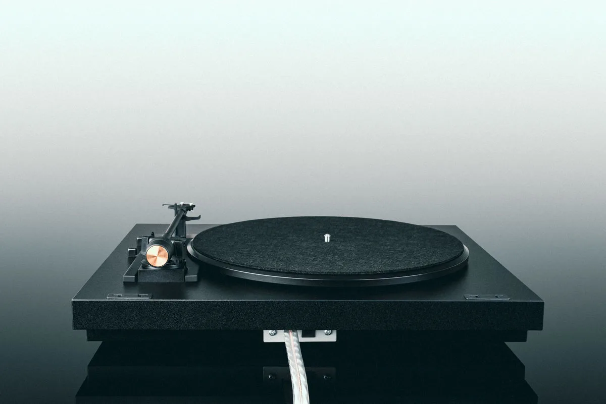 Pro-Ject A1   cellule Ortofon OM 10 Platines vinyle hi-fi