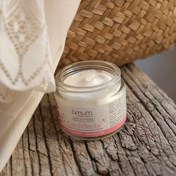 Omum La Confidente Crème de Massage Fouettée pour le Corps 50ml